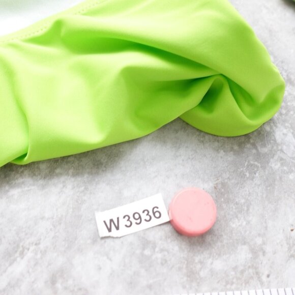 ONIA Swimsuit Medium Lime Green One Piece High Cut Backless Bathing Beach Kelly - Picture 10 of 10